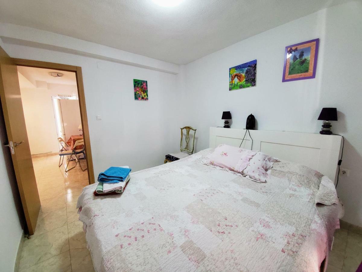 Gutierrez Apartment Alicante Bagian luar foto