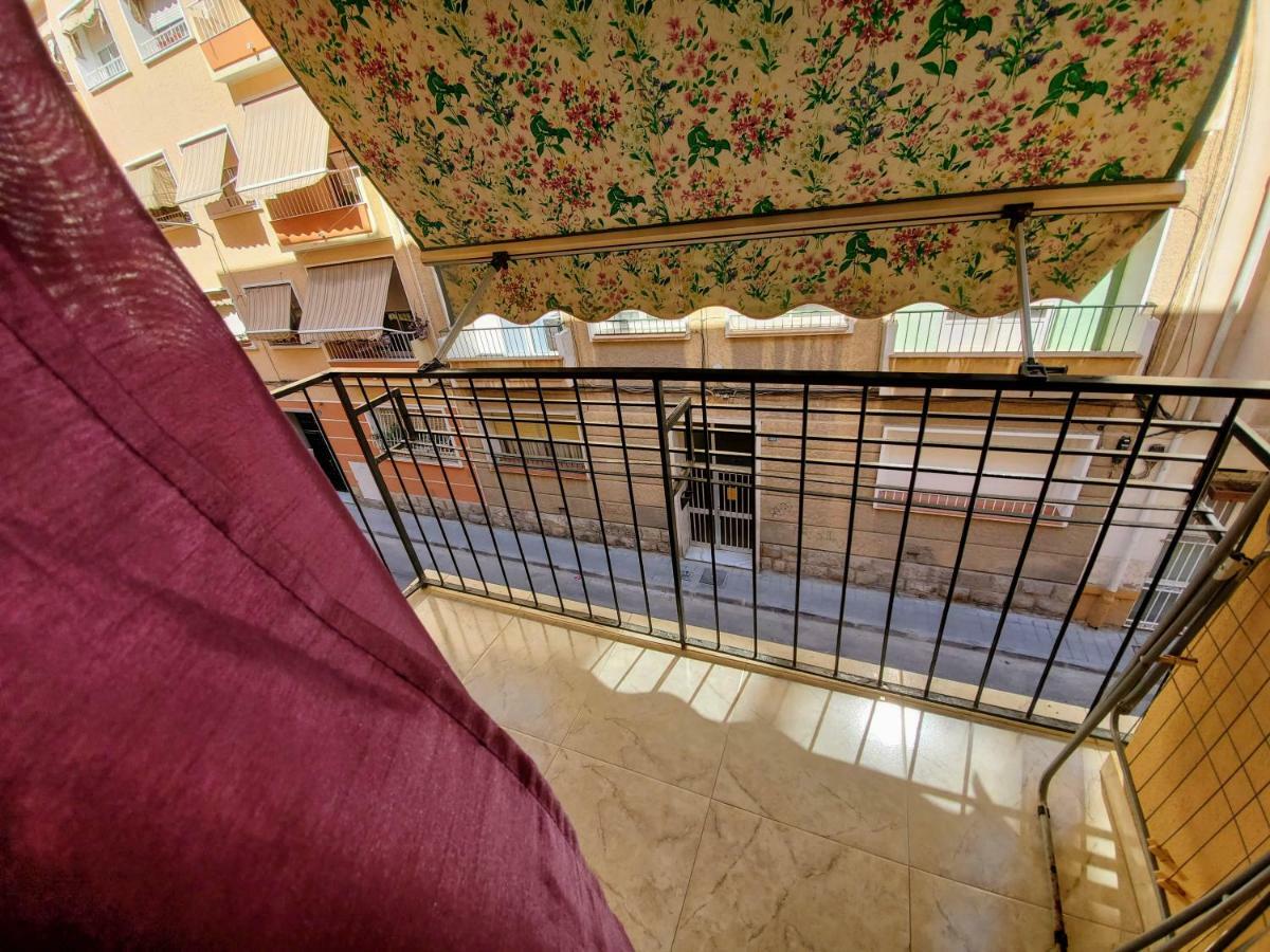 Gutierrez Apartment Alicante Bagian luar foto